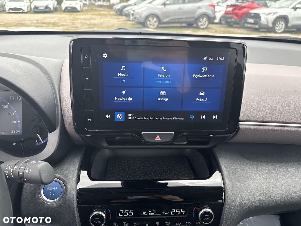 Toyota Yaris Cross - 25