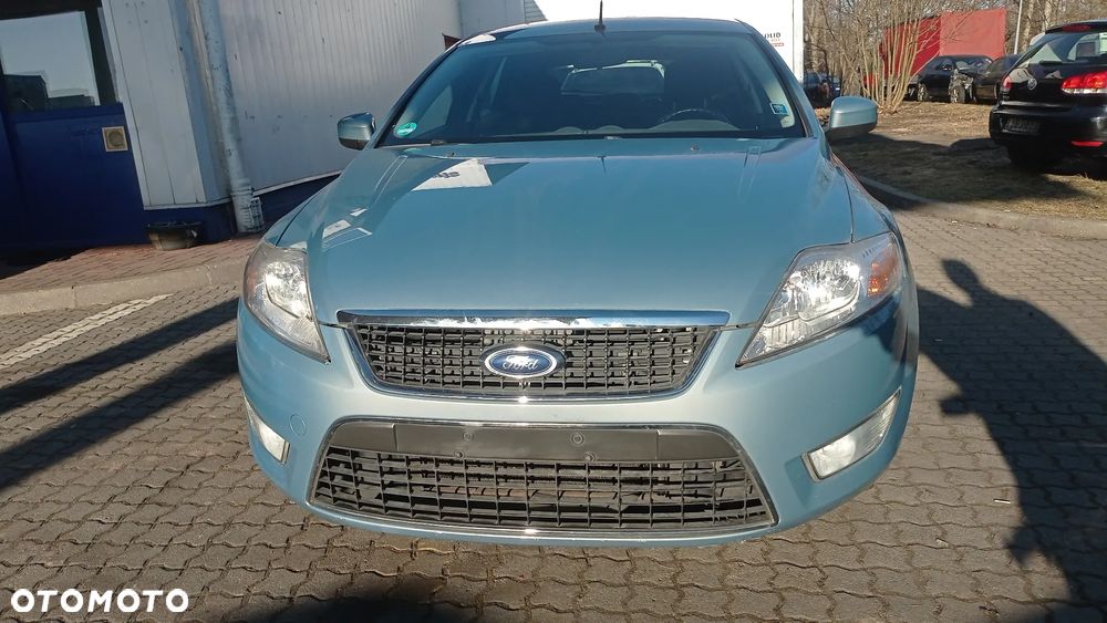 Ford Mondeo 1.6 Titanium - 34