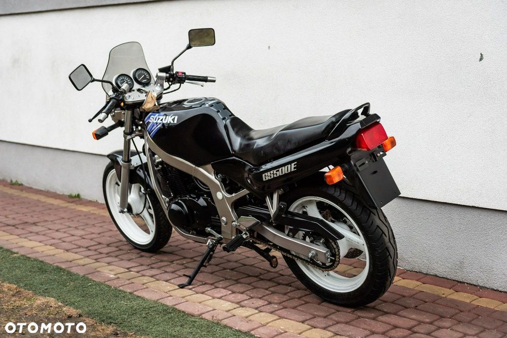 Suzuki GS - 5