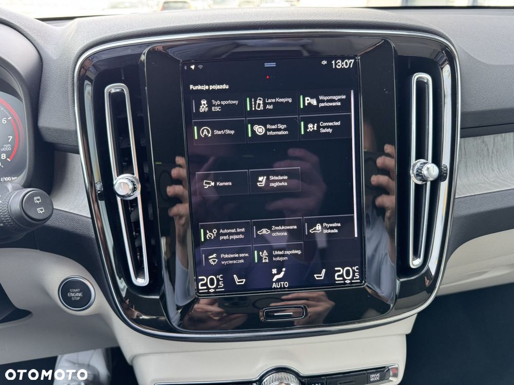 Volvo XC 40 T3 Inscription - 21