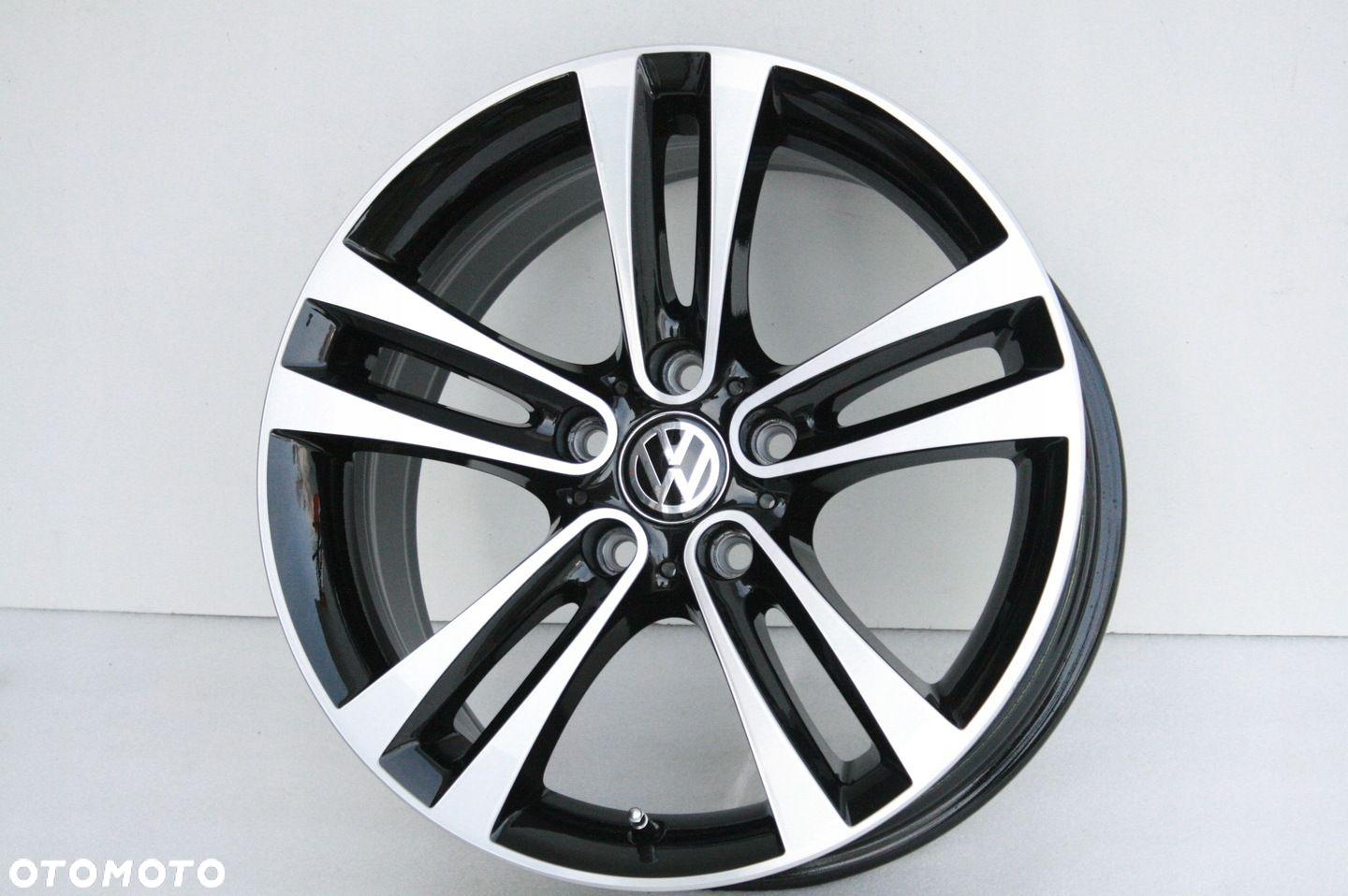 FELGI VW T5 T6 T6.1 T7 TRANSPORTER AMAROK 18 ORYGINALNE - 4