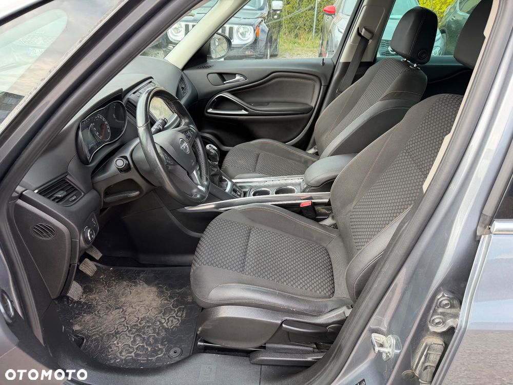 Opel Zafira Tourer 1.4 Turbo ecoFLEX Start/Stop Business Innovation - 22