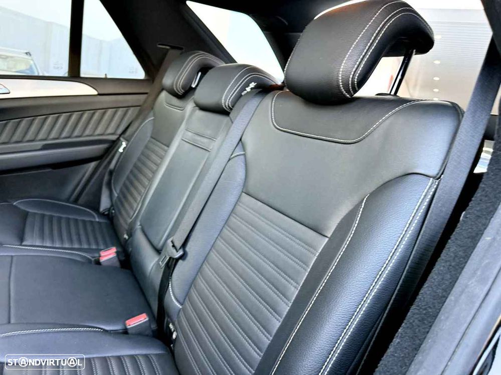 Mercedes-Benz GLE 500 e 4-Matic - 35