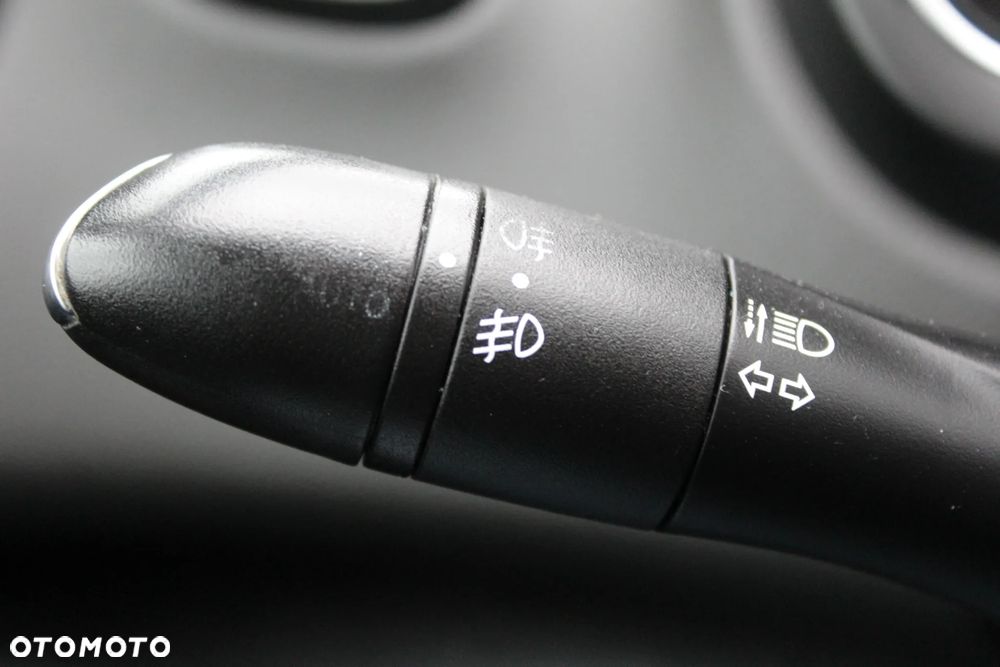 Renault Scenic BLUE dCi 120 LIMITED - 16