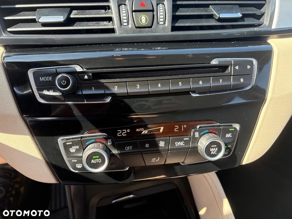 BMW X1 - 13