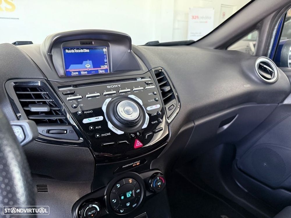 Ford Fiesta 1.0 T EcoBoost STLine - 17