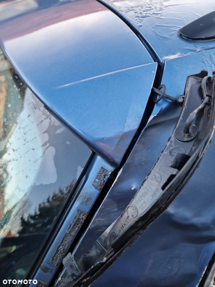 Klapa tył Passat  B8  kombi  w  kolorze  LB5J - 3
