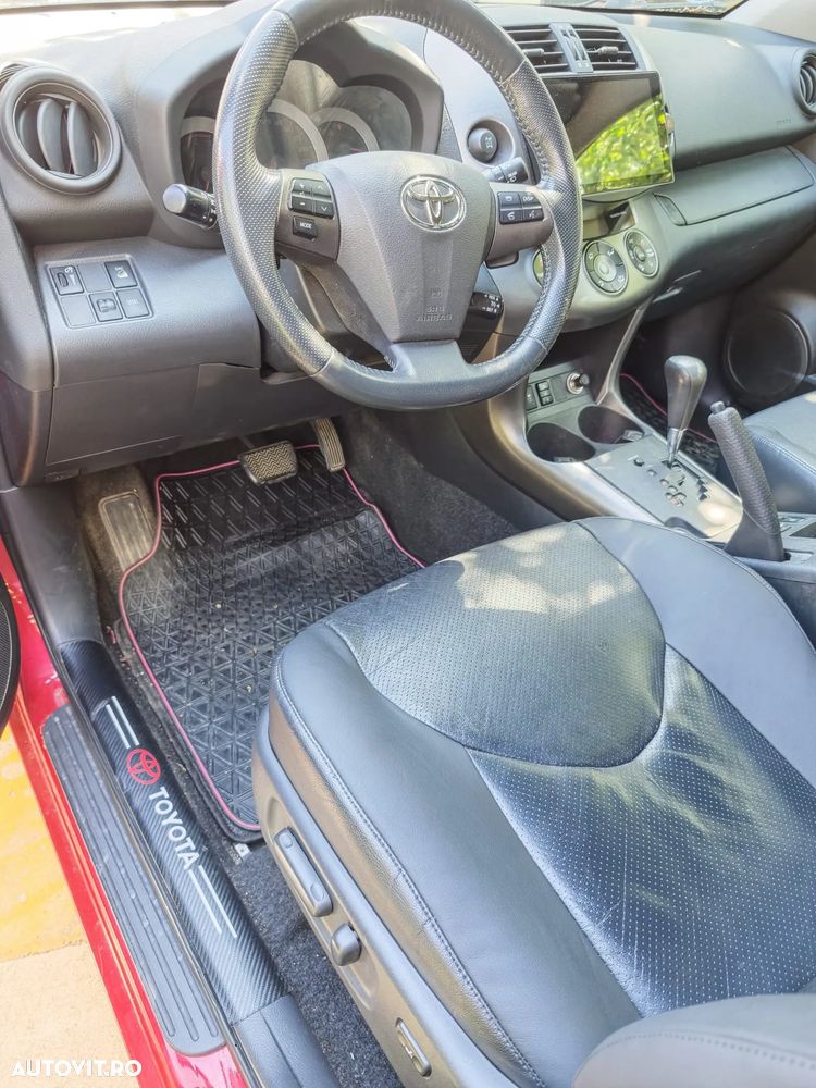 Toyota RAV4 2.2L D-CAT A/T Executive - 5