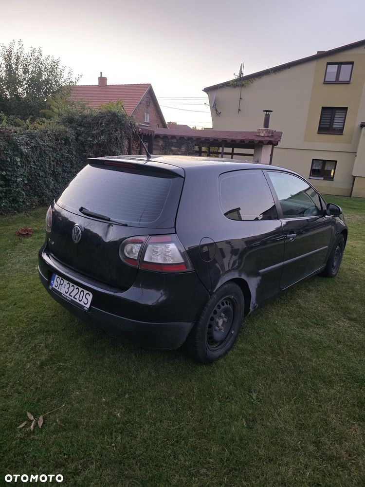Volkswagen Golf - 4