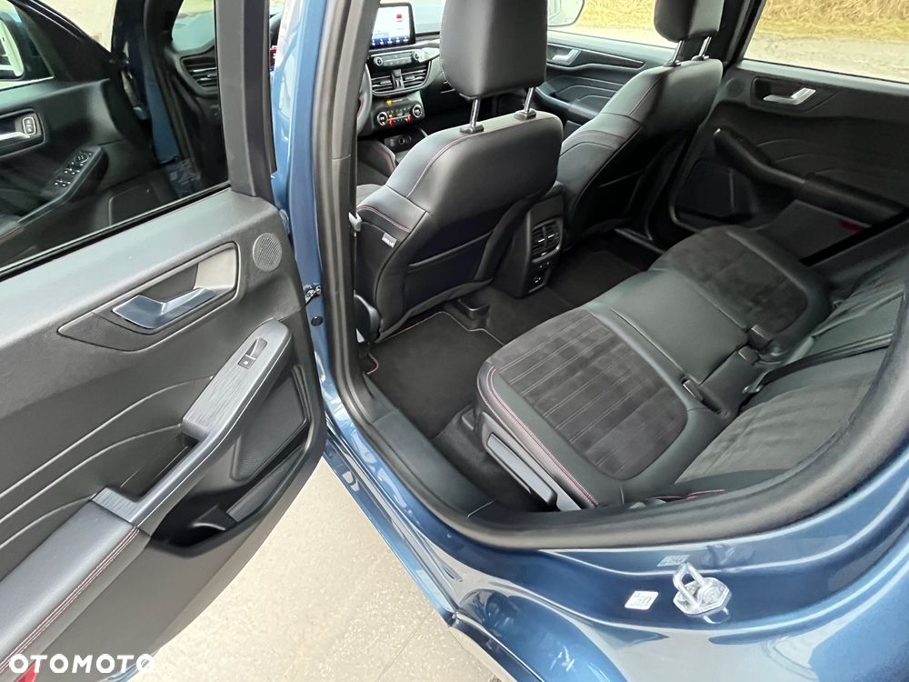 Ford Kuga 2.0 EcoBlue 4x4 ST-LINE X - 33