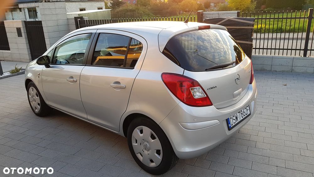 Opel Corsa 1.2 16V Color Edition - 37