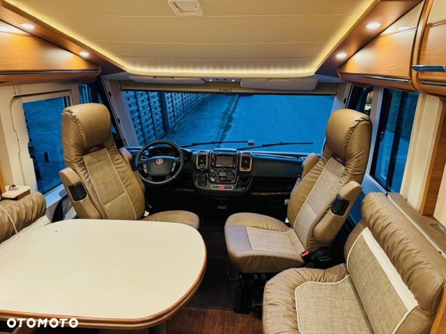 Carthago CHIC C-LINE 4.8 LE Linea Moderna - 25