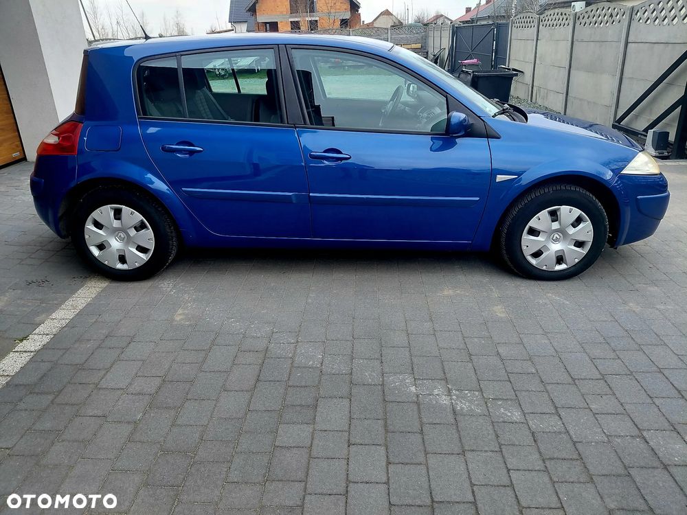 Renault Megane 1.6 16V 110 Expression - 6