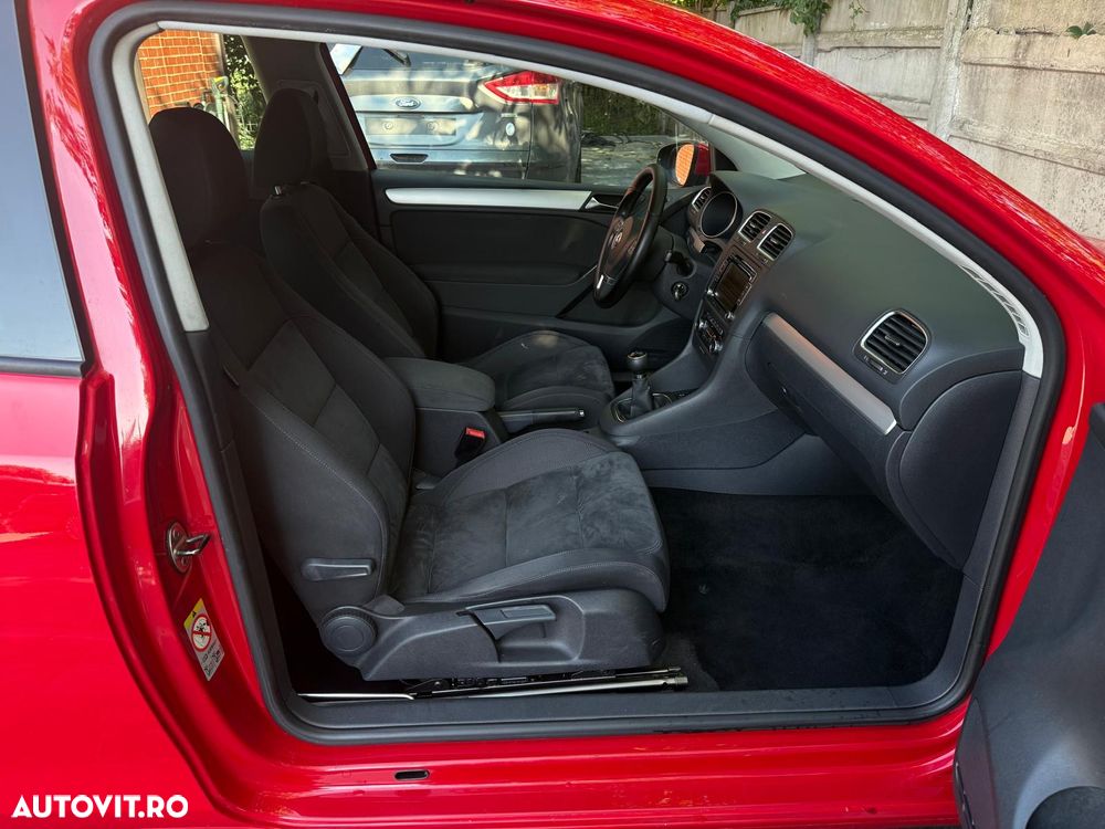 Volkswagen Golf 1.4 TSI Highline - 12