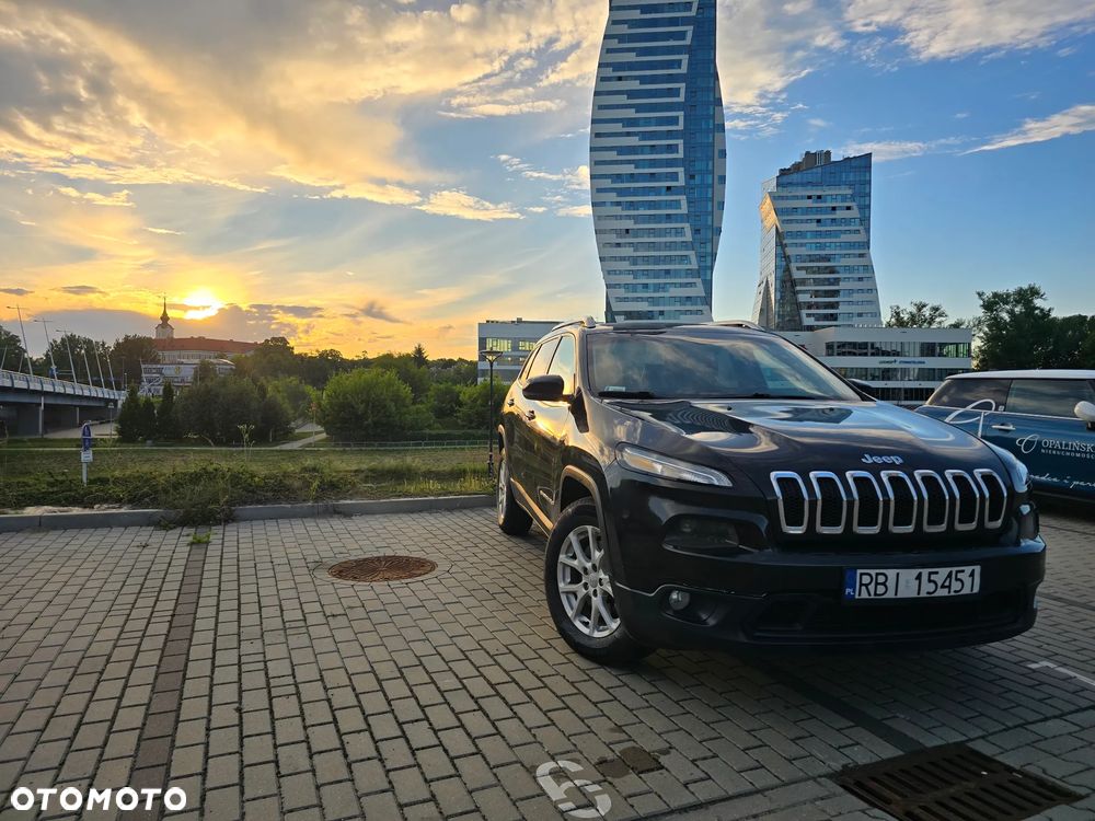 Jeep Cherokee - 2