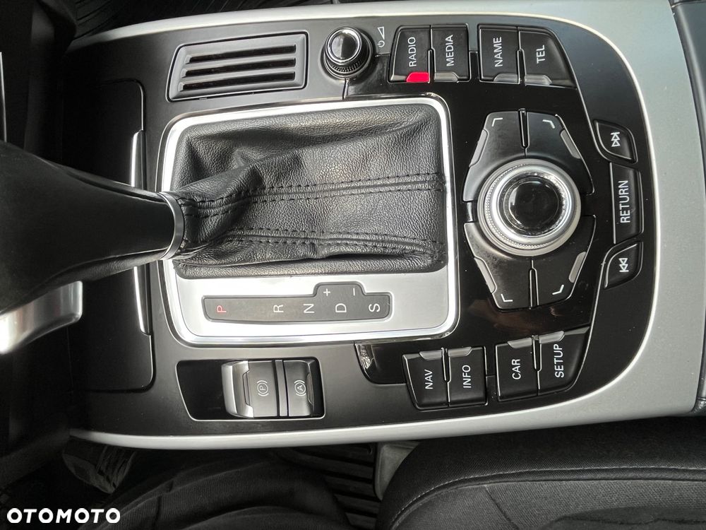Audi A4 Avant 2.0 TDI DPF multitronic Attraction - 29