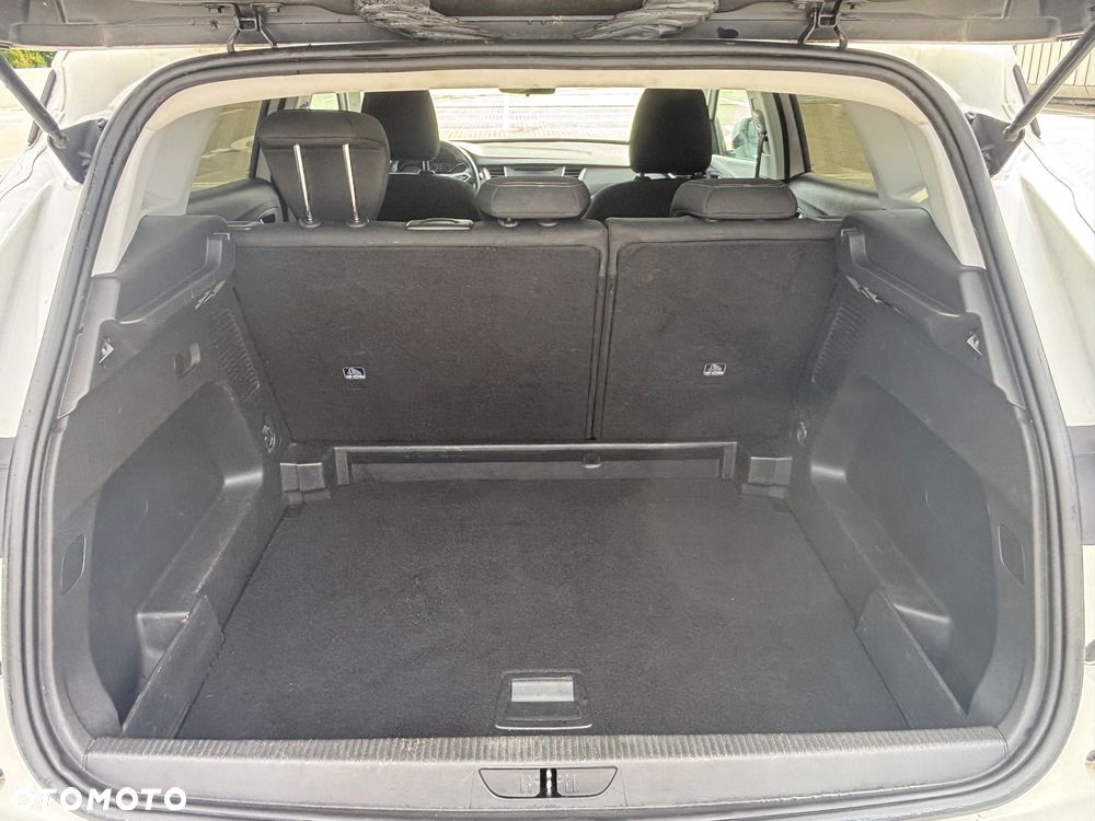 Opel Grandland X 1.2 Start/Stop Business Elegance - 9