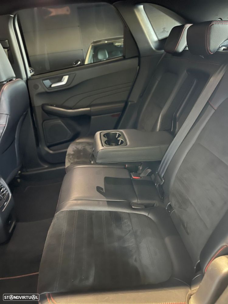 Ford Kuga 1.5 EcoBoost ST-Line - 43