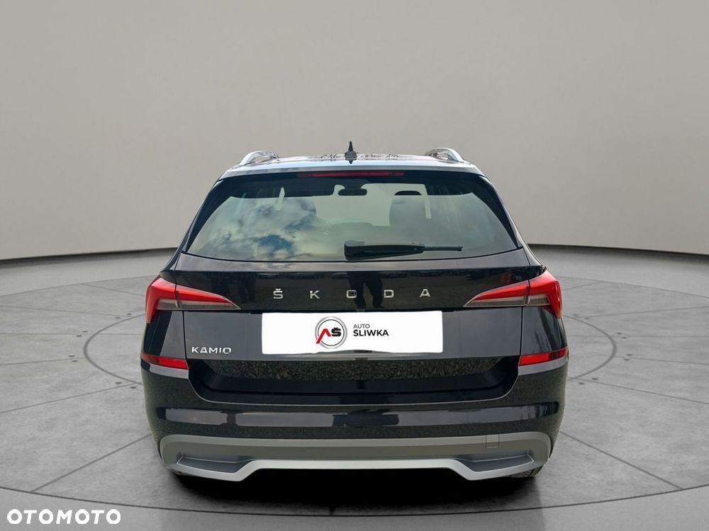 Skoda Kamiq 1.0 TSI Style DSG - 8