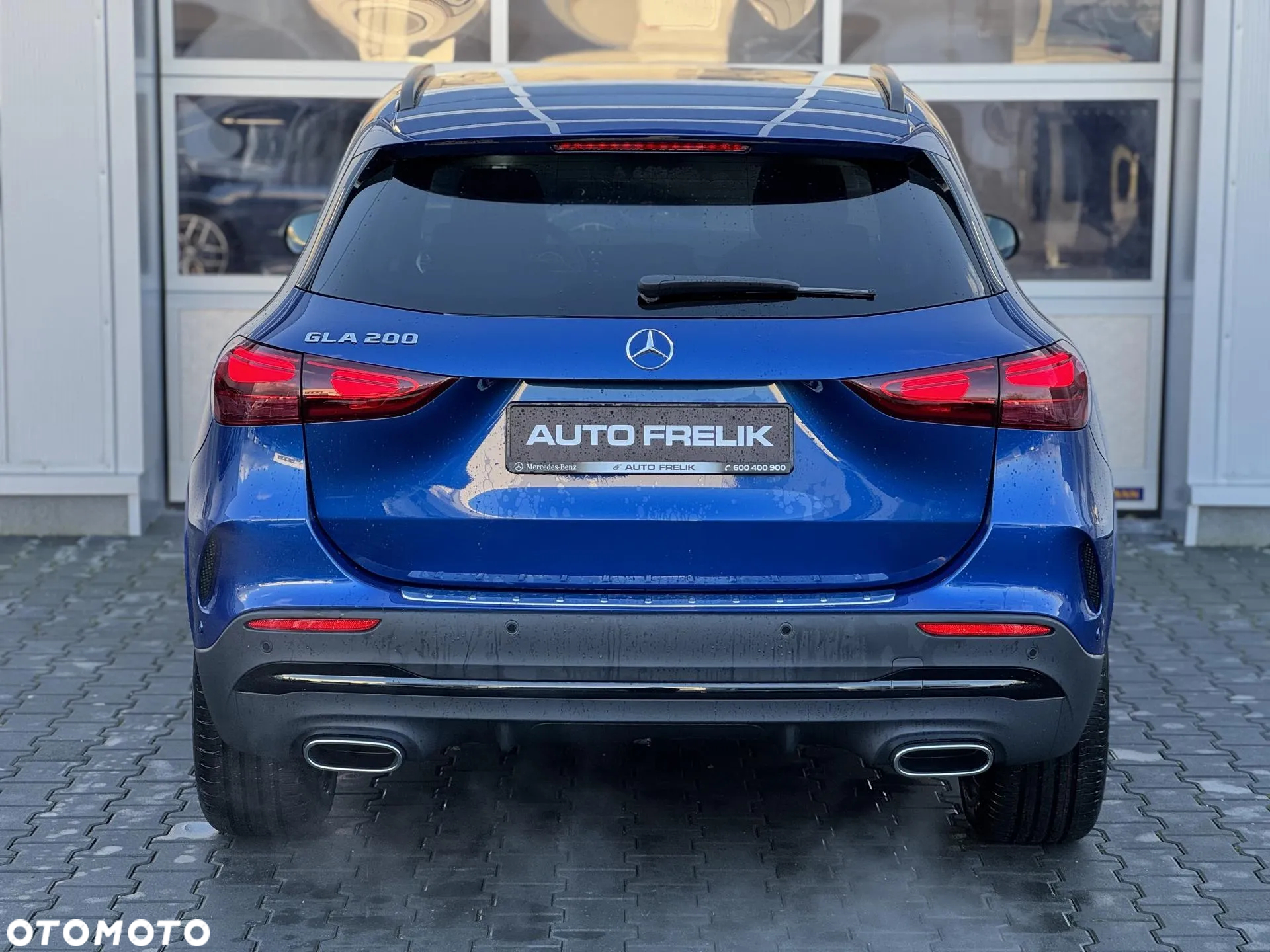 Mercedes-Benz GLA 200 AMG Line - 10