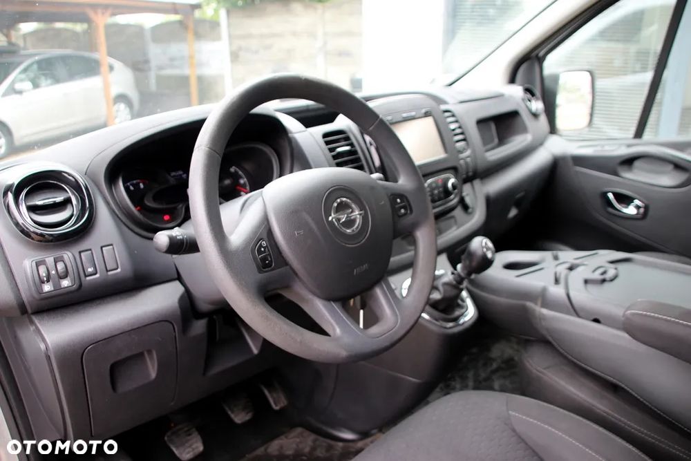 Opel VIVARO - 15
