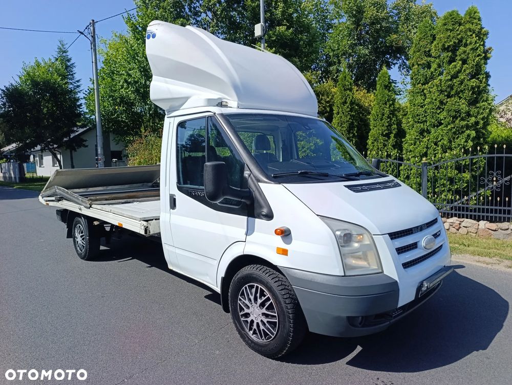 Ford Transit - 1