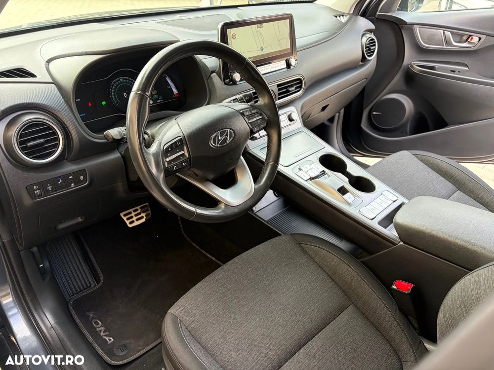 Hyundai KONA Business - 6