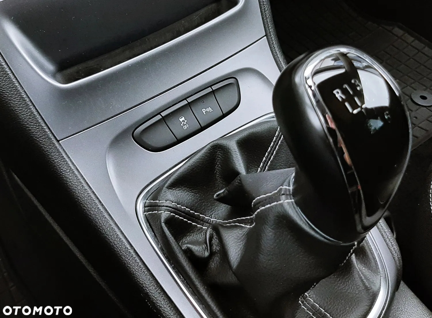 Opel Astra V 1.4 T Dynamic - 37