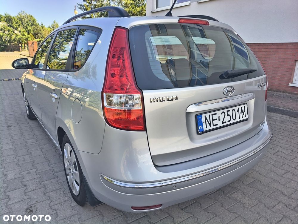 Hyundai i30 1.6 blue Classic - 14