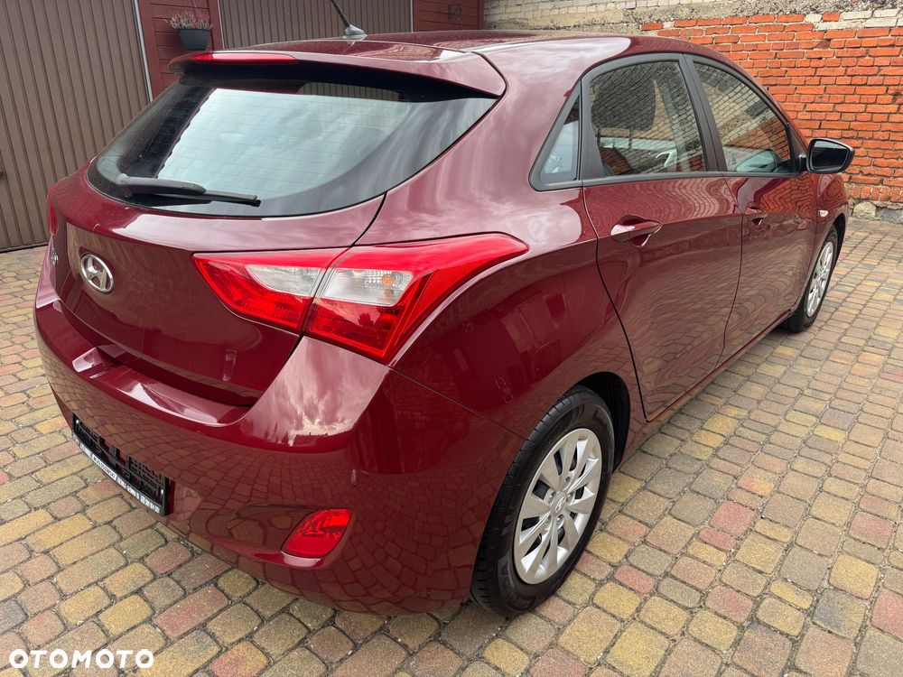 Hyundai i30 blue 1.4 Trend - 8
