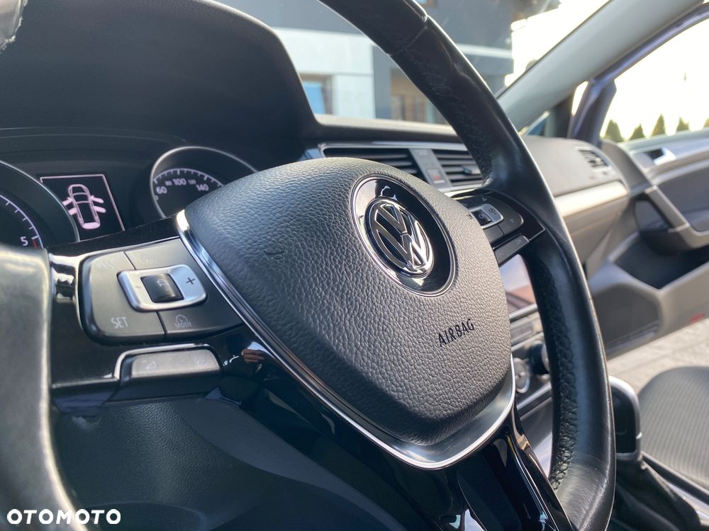 Volkswagen Golf 1.6 TDI SCR DSG Comfortline - 13