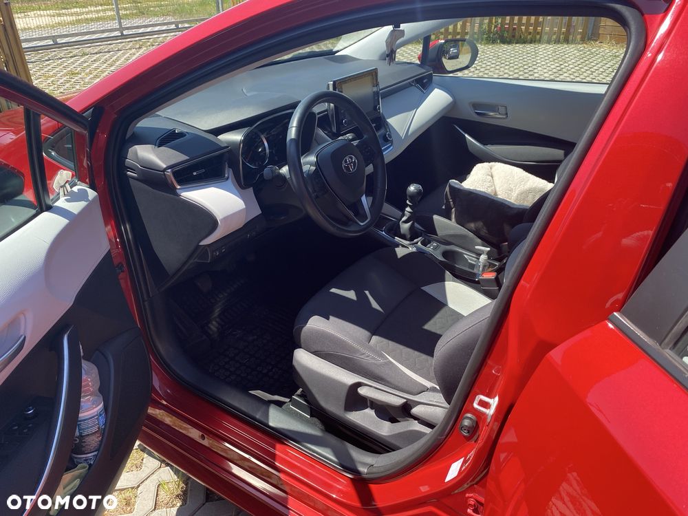 Toyota Corolla - 5