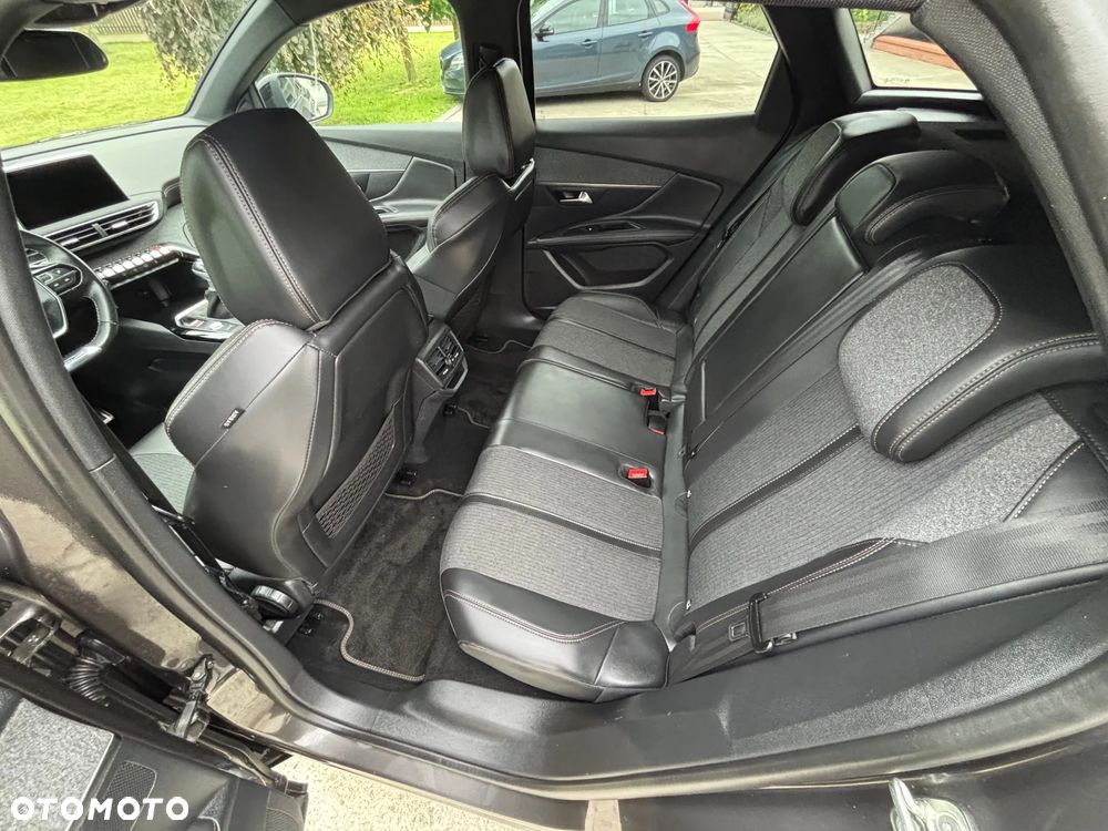 Peugeot 3008 - 19