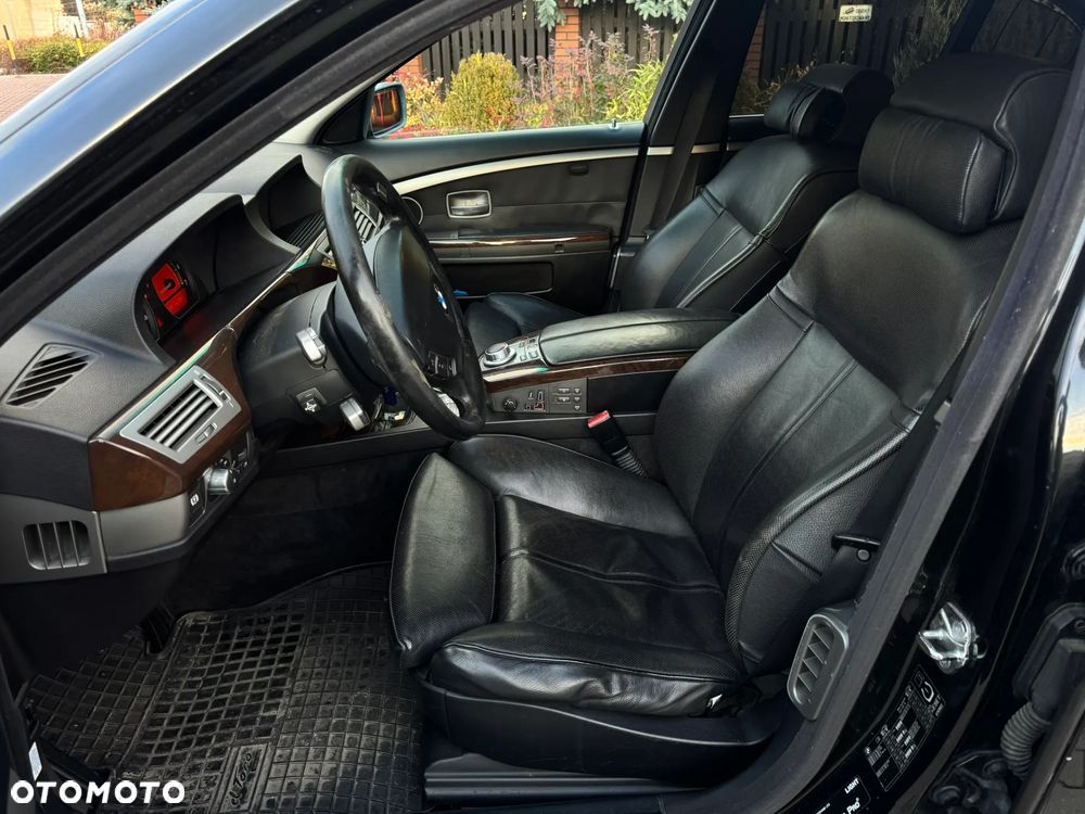 BMW Seria 7 740i - 20