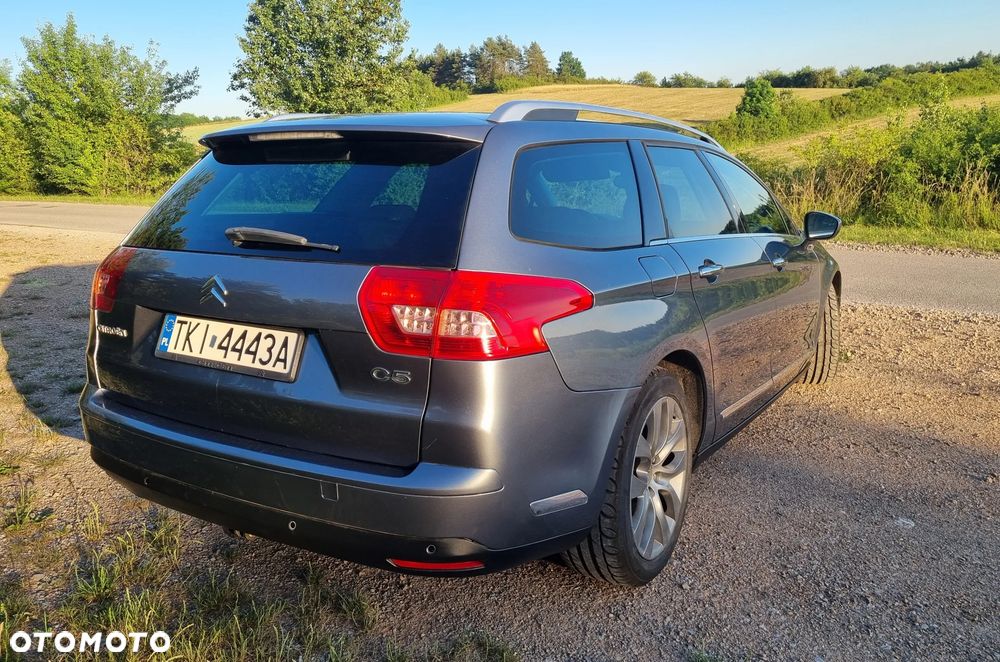 Citroën C5 HDi 135 FAP Exclusive - 4