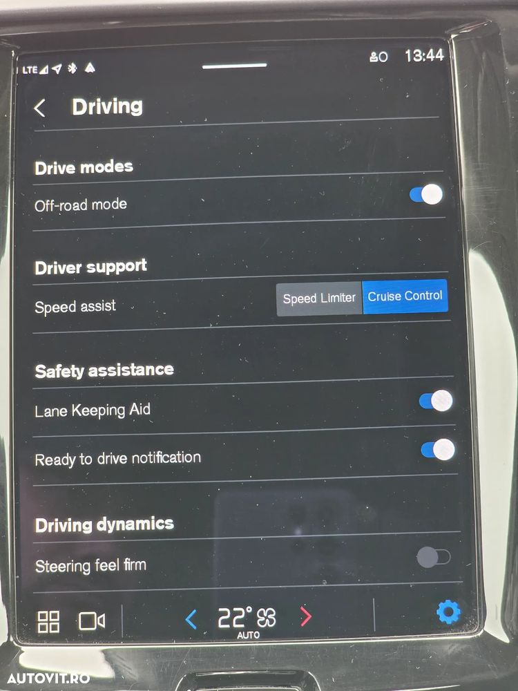 Volvo XC 60 B4 D AWD Core - 14