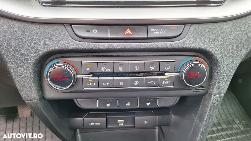 Kia Ceed 1.5 T-GDI 6MT Best - 1