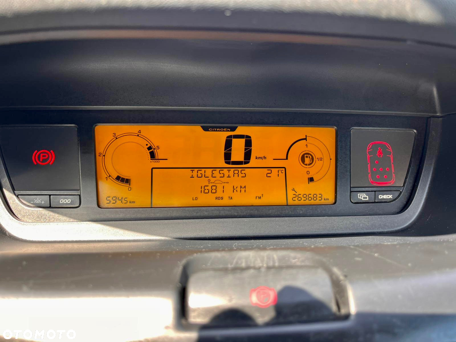 Citroën C4 Picasso - 19