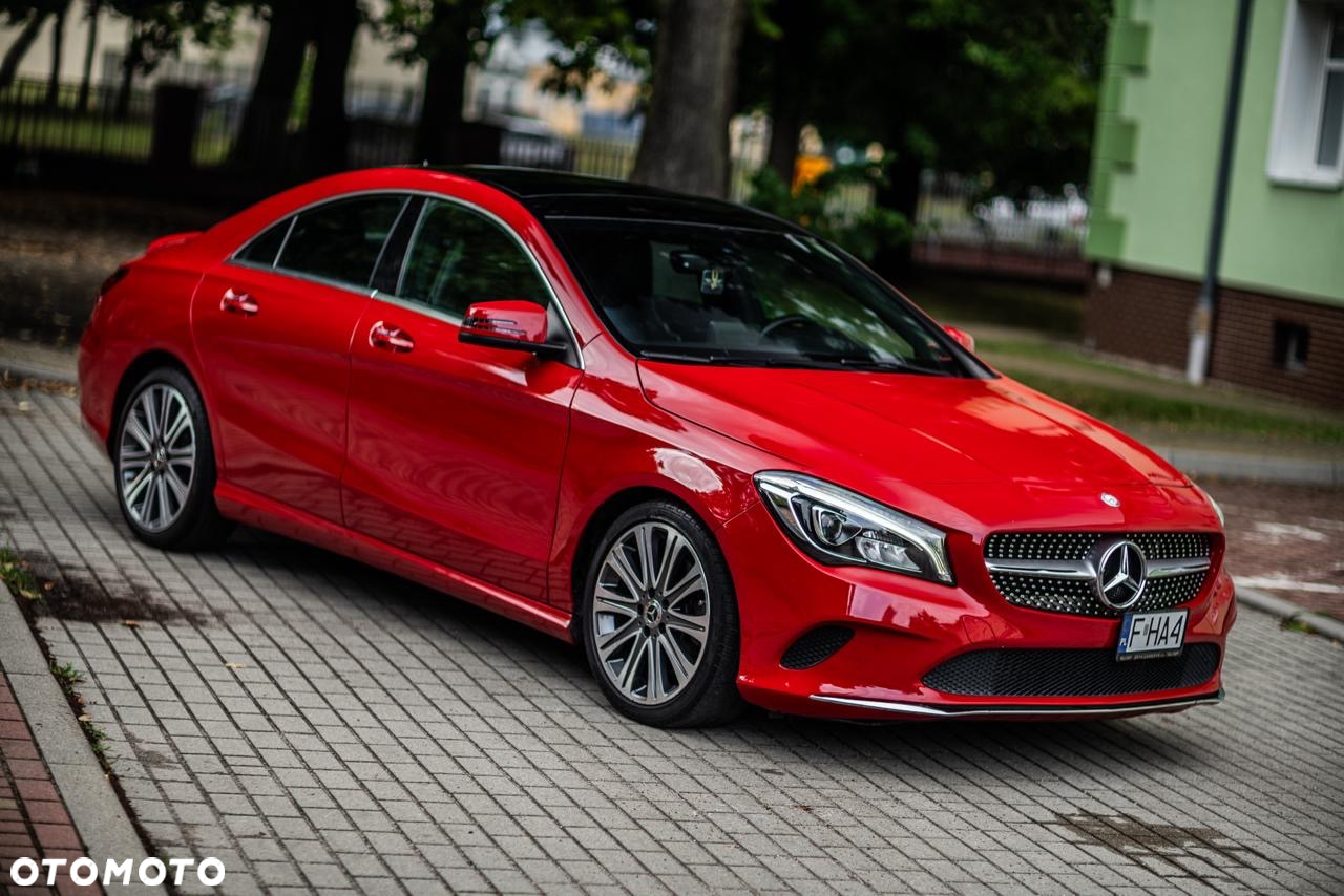 Mercedes-Benz CLA 250 4Matic 7G-DCT - 3