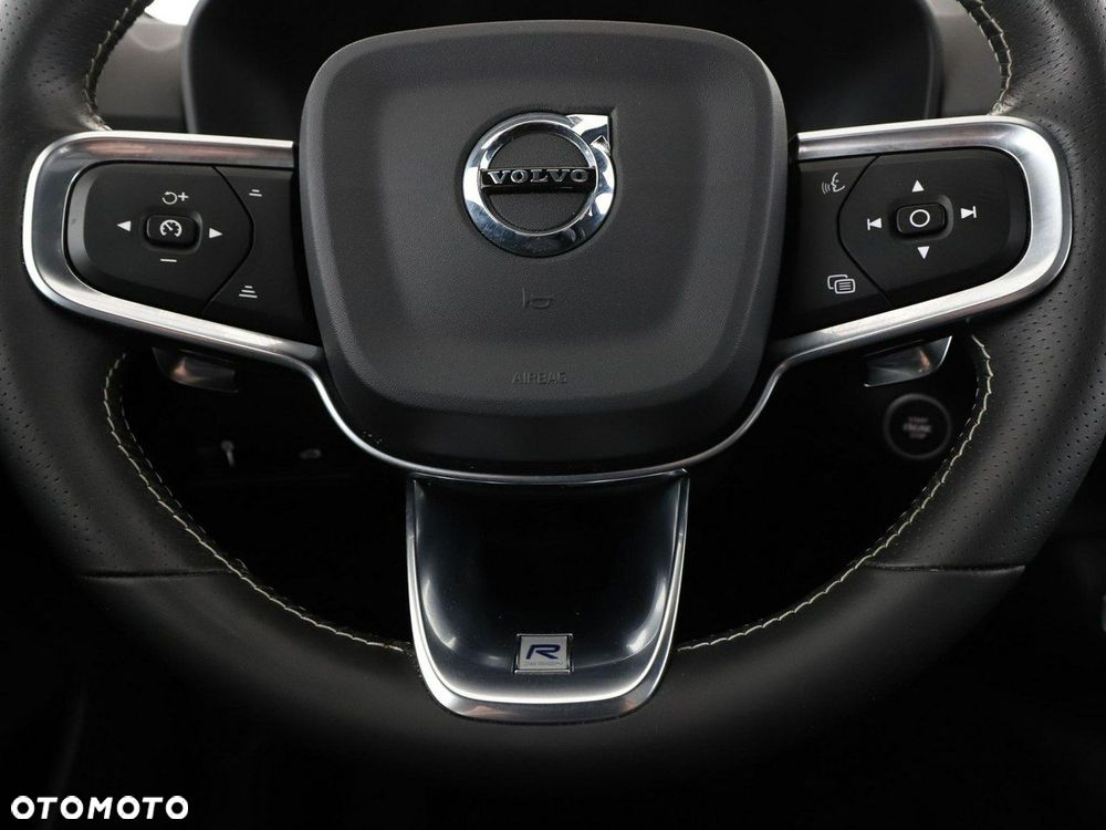 Volvo XC 40 T3 Geartronic RDesign - 22