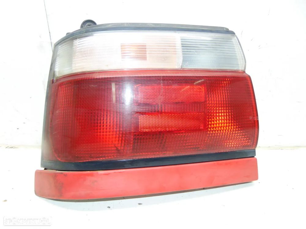 Toyota Corolla starvan AE100 farolim - 1