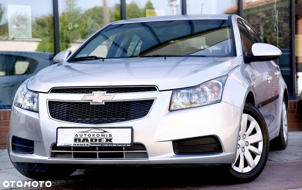 Chevrolet Cruze 1.6 LT+ - 17