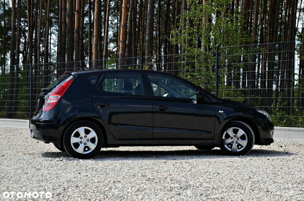 Hyundai i30 1.4 Classic + EU5 - 25