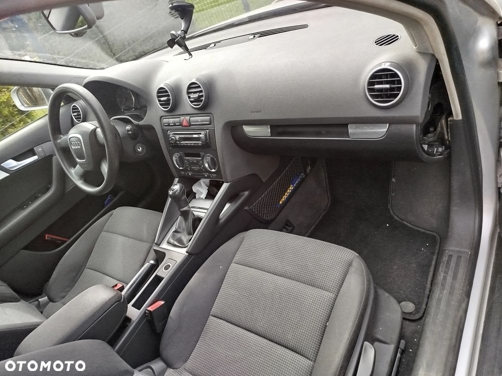Audi A3 Sportback - 9