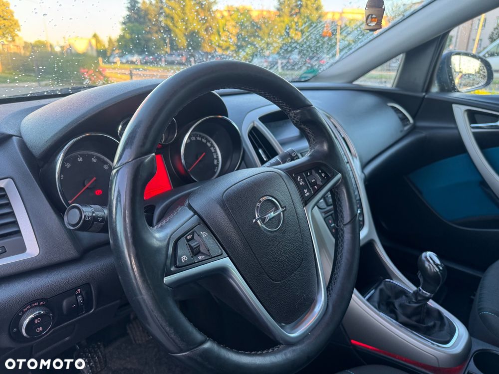 Opel Astra 1.4 T Edition 150 - 15