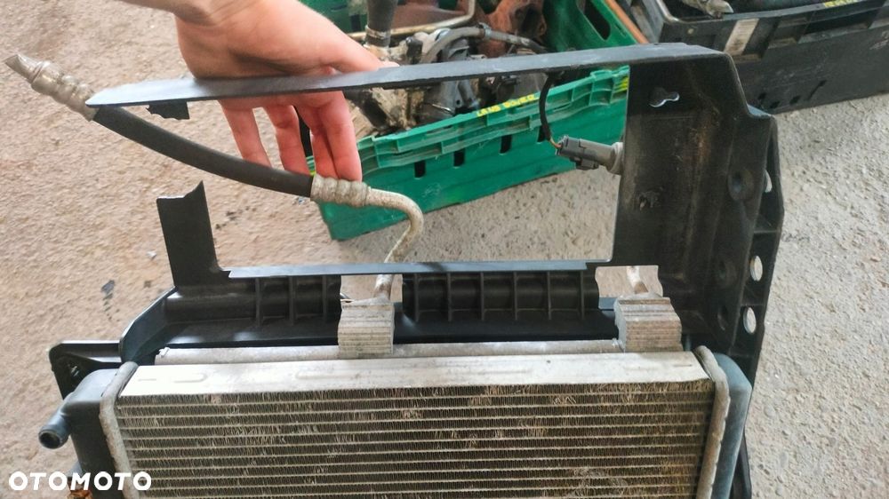 BERLINGO PARTNER II LIFT 02R- HDI PAS PRZEDNI WENTYLATOR - 11