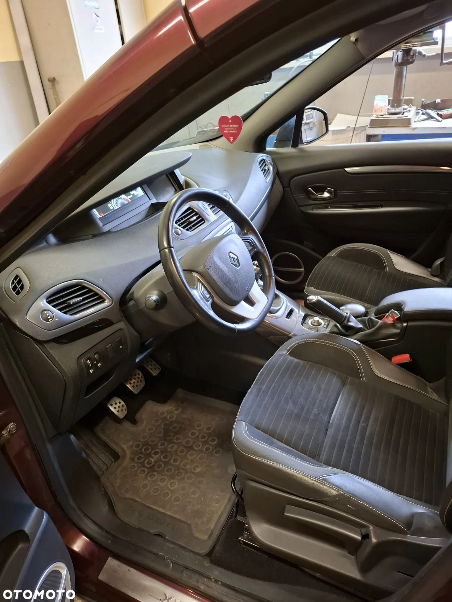 Renault Scenic 1.2 TCe Energy Bose - 9
