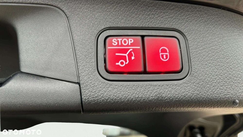 Mercedes-Benz GLA 200 AMG Line - 18