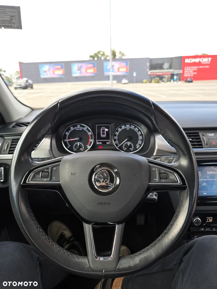 Skoda RAPID 1.0 TSI Style - 14