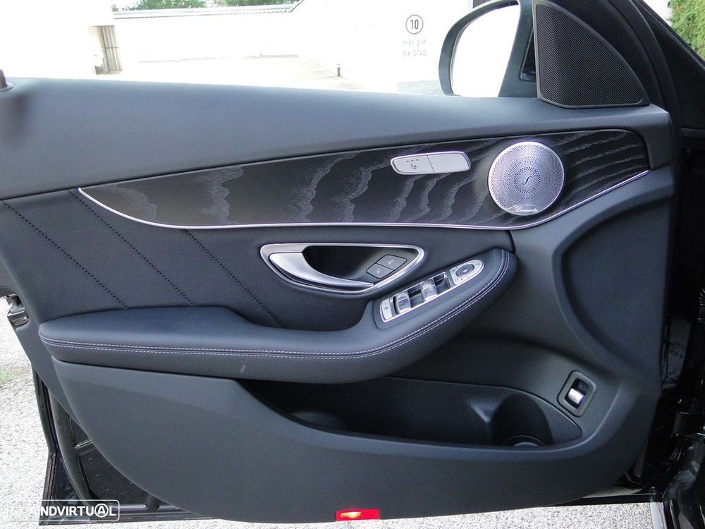Mercedes-Benz C 300 h AMG Line - 7